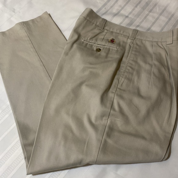 Tommy Hilfiger Other - Tommy Hilfiger Pants Mens 34x30 Khaki Dress Casual Pleated‎
